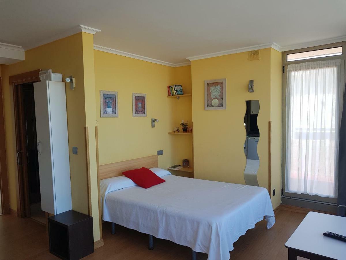 Apartamentos Maradentro Soto de la Marina Exterior foto